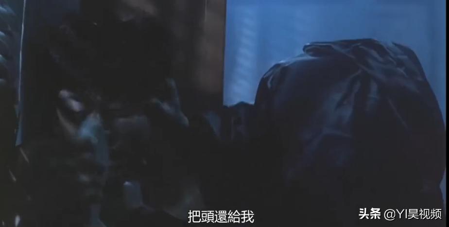 张学友经典喜剧，许冠英搞笑担当，头顶*裤内**斗僵尸《猛鬼差馆》