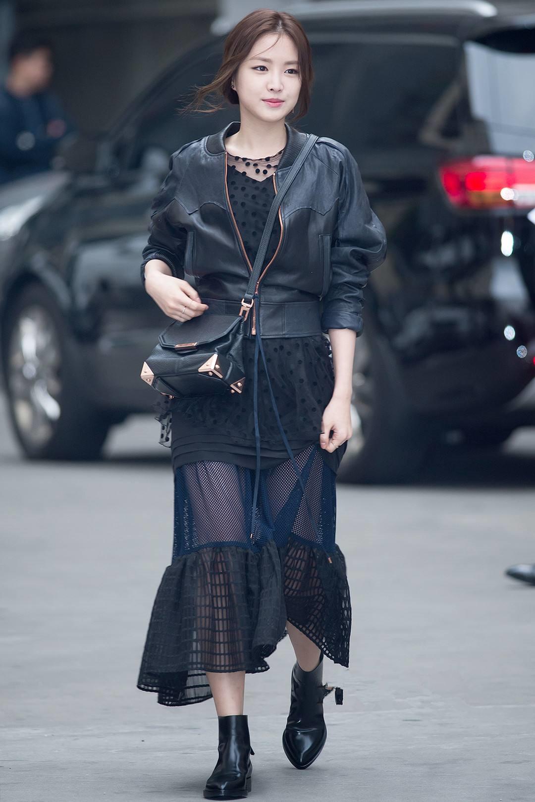 孙娜恩私服穿搭图片,孙娜恩每日穿搭