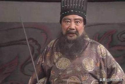 古代董卓受点天灯刑罚,董卓为什么死后被点天灯