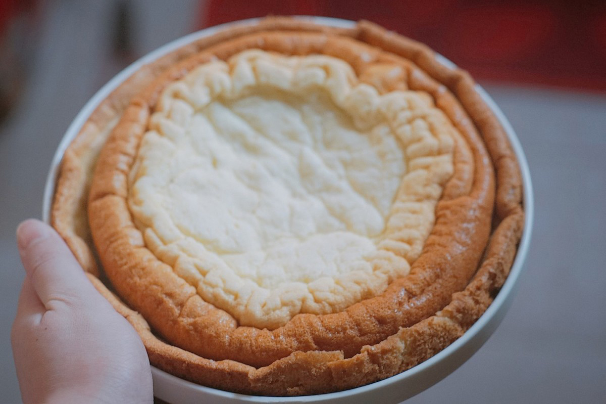 怎样做蛋糕又松又软不塌,做蛋糕蓬松不塌的方法