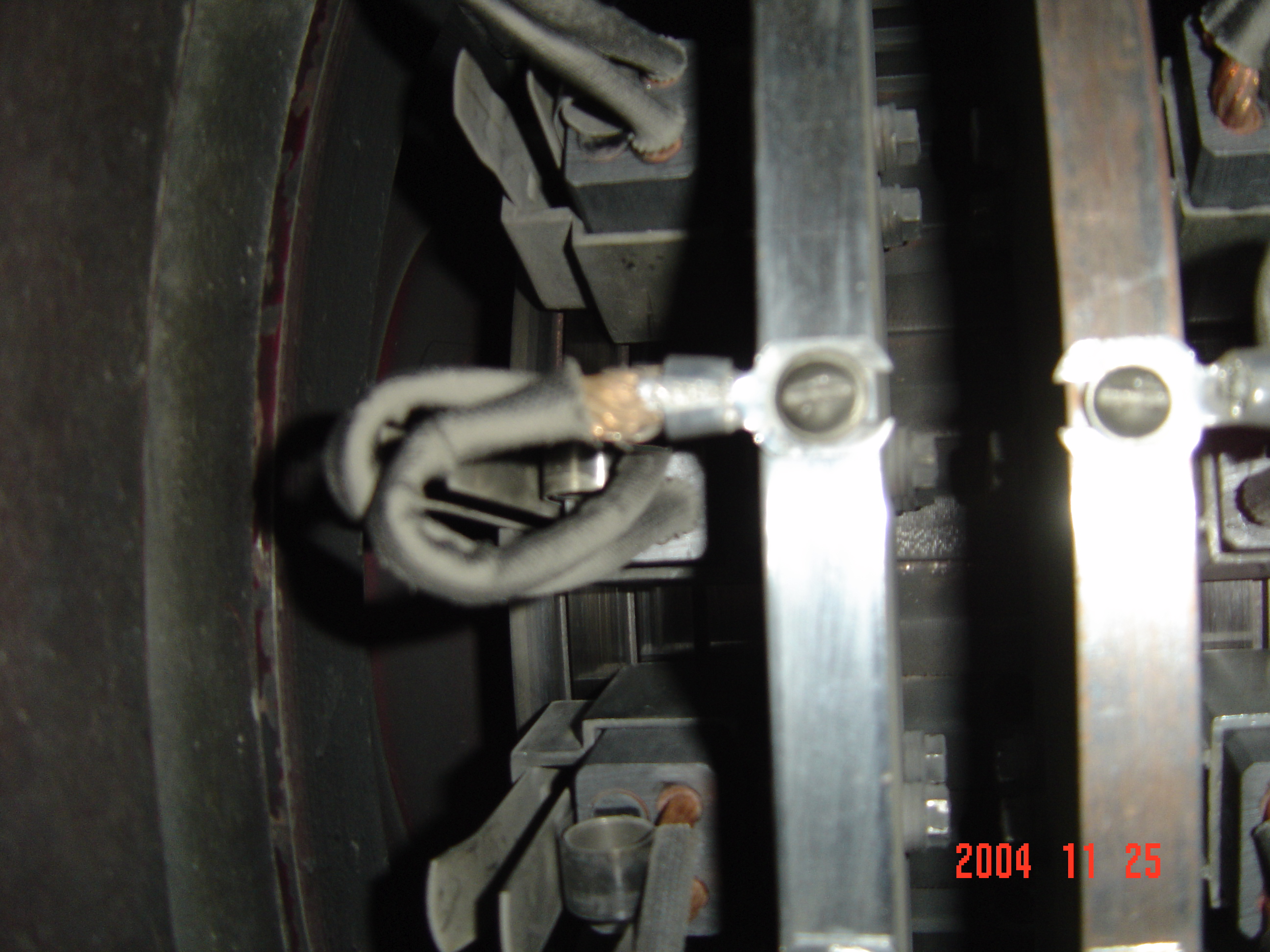 发电机集电环碳刷发烫的原因,发电机碳刷冒火分析与处理