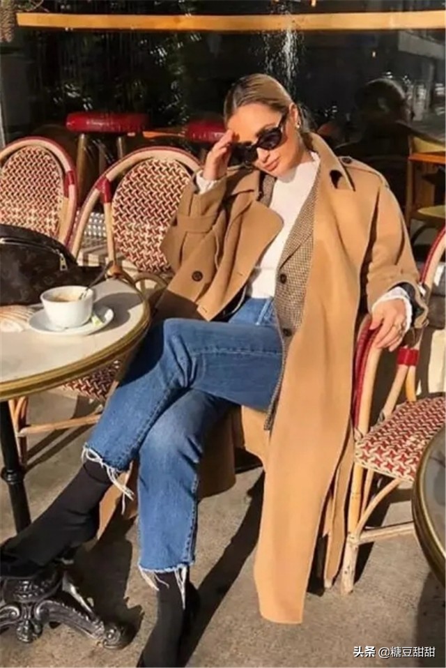 穿来穿去，还是棕色最经典，它的高级“配色穿搭”在这，照穿准美