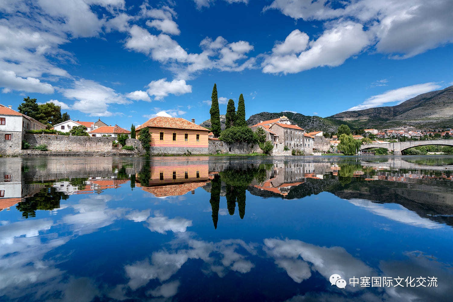 连巨星政要都亲睐的修道院葡萄酒庄你还不赶紧的｜尽在波黑福尔多