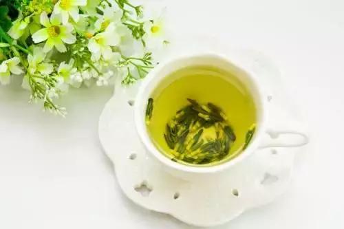 阴虚火旺心火旺教你如何下火,阴虚心火旺怎么调理喝什么茶