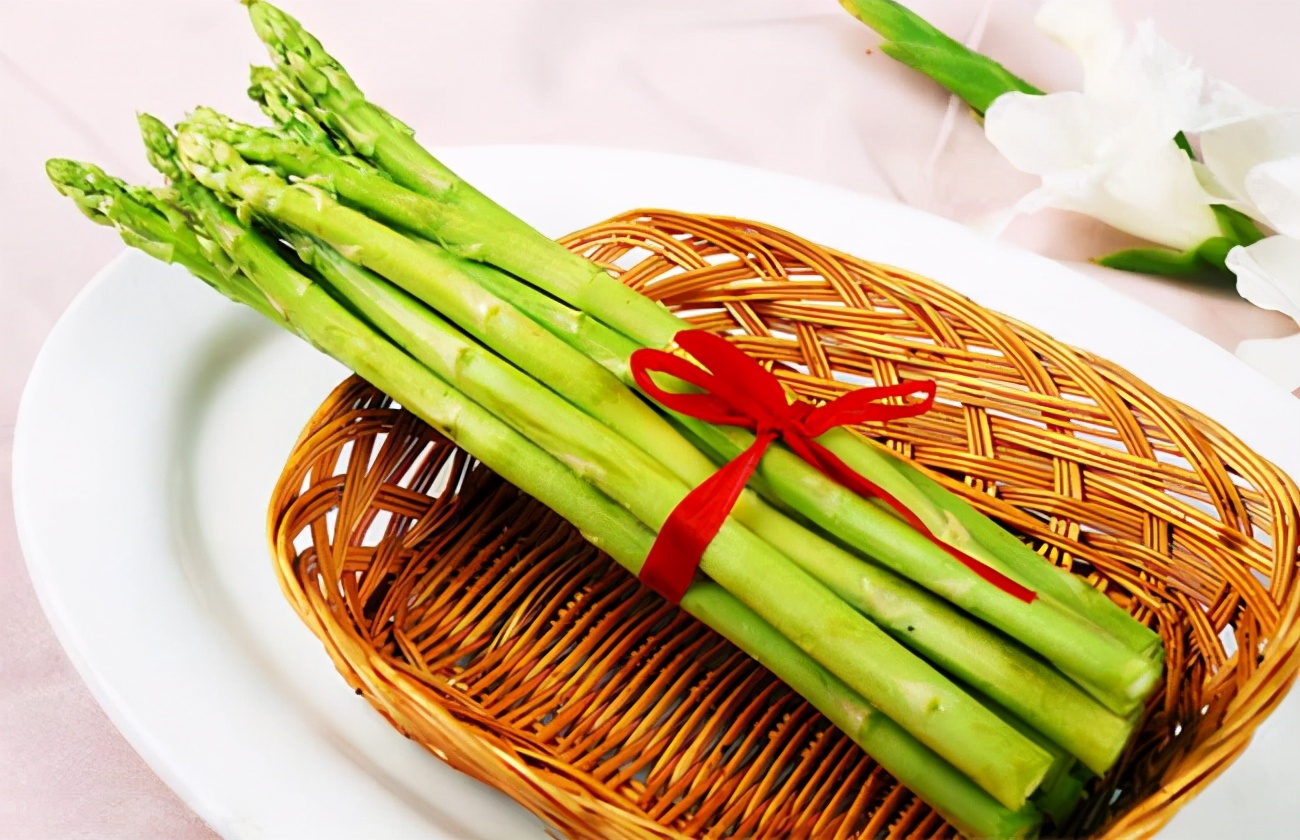 肢端肥大症是骨头变大吗,肢端肥大症真实事例