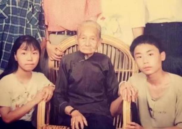 皮囊文案蔡崇达,蔡崇达皮囊完整版