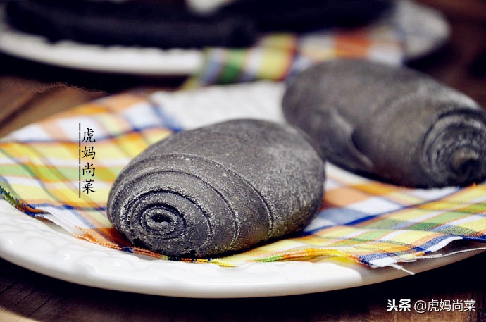 做蛋糕的低筋粉可以做面包吗,烤面包蛋糕用高筋粉还是低筋粉