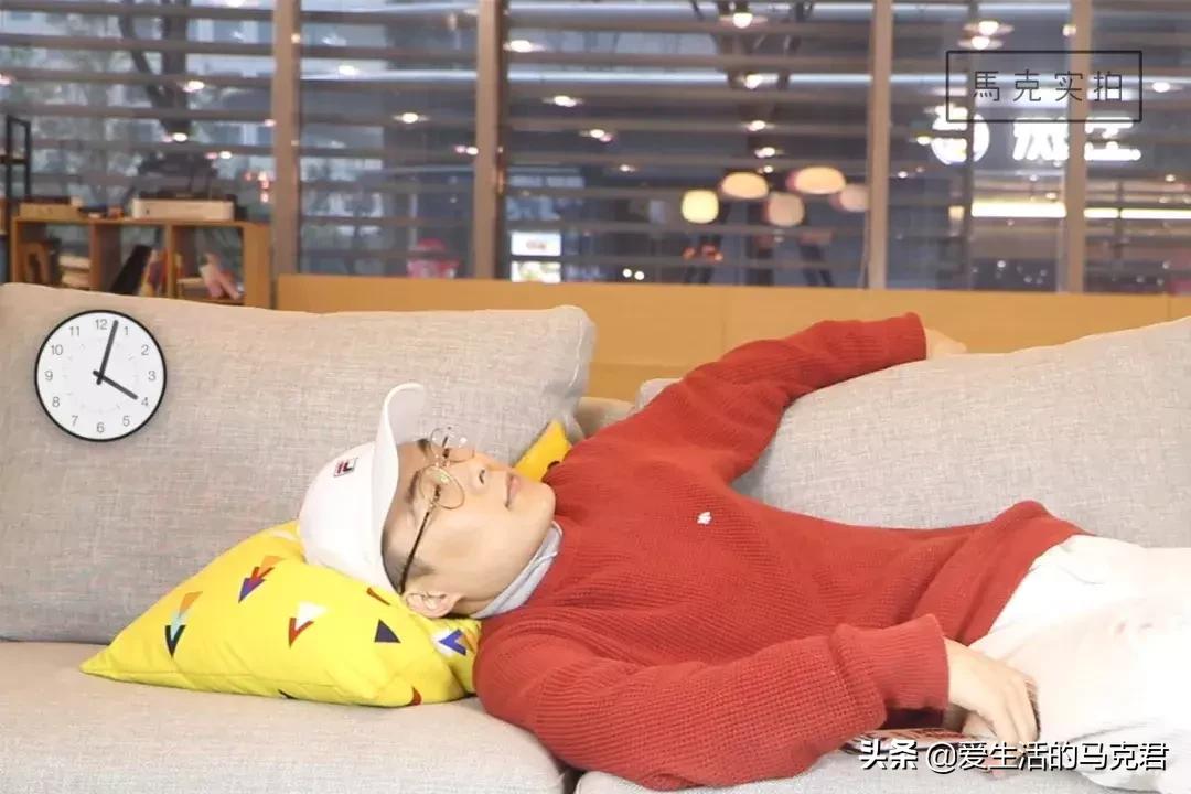 斥巨资实测当下最火的5个球鞋交易平台，毒和nice到底谁更好用？