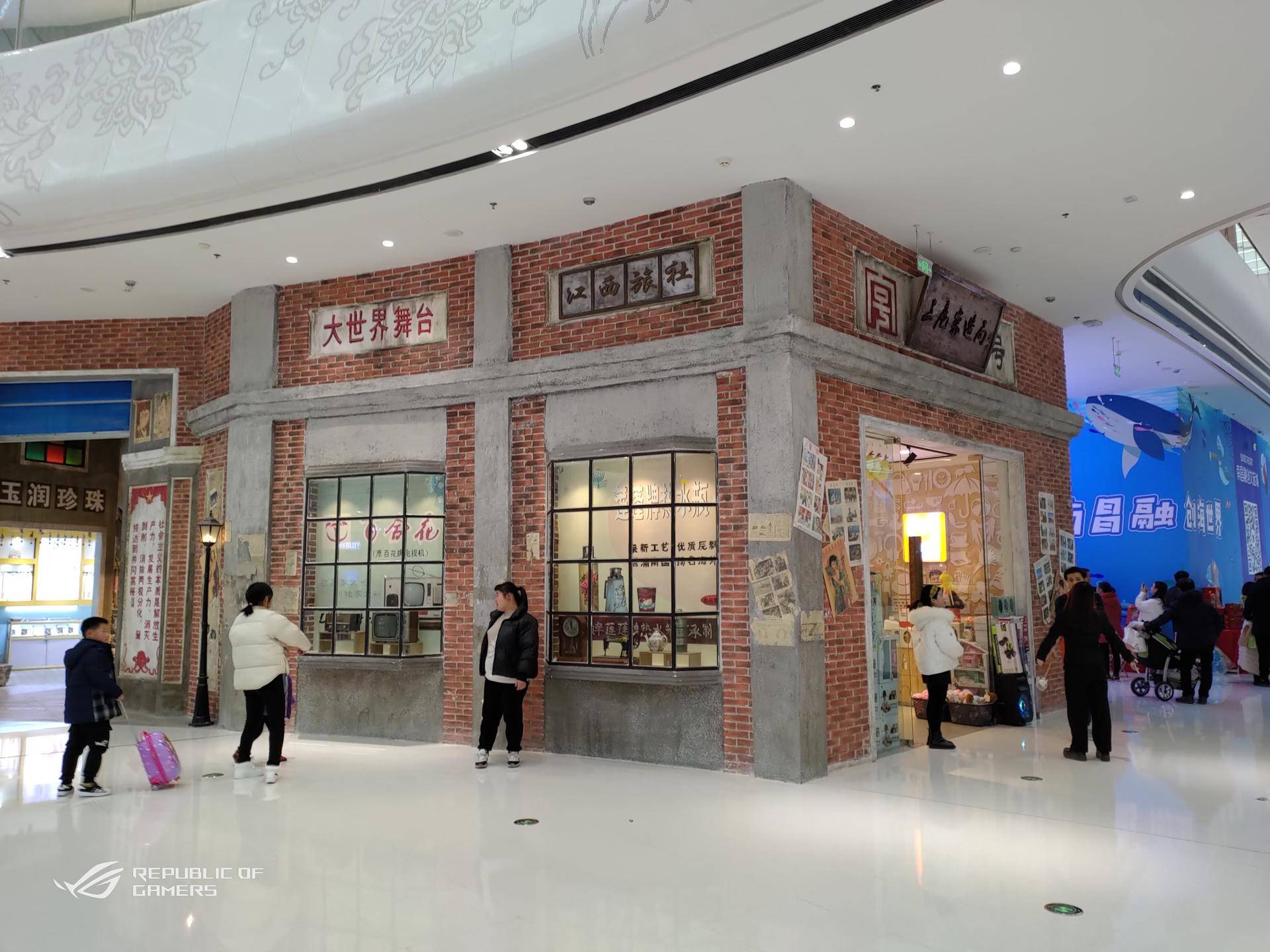 华硕rog2和rogphone2,华硕rog游戏手机2跑分