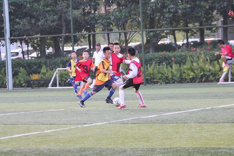 南充奥航陈宇航,四川南充奥航足球俱乐部直播