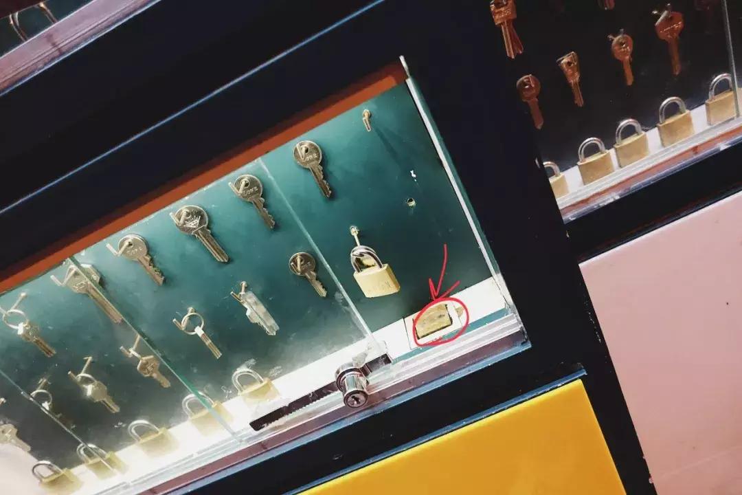 去香港吃大排档的感受 (到香港排档应该吃什么)