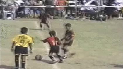 致心目中永远的梅西,那些年横空出世的梅西