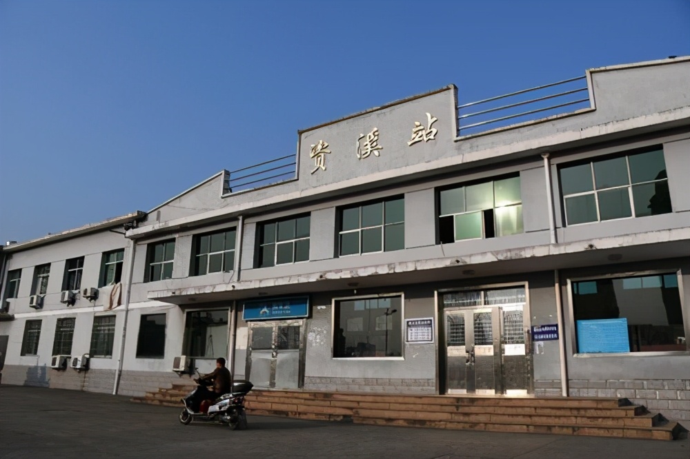 江西唯一人口不到10万的县，全县本地人不到1/3，却有1/3的浙江人