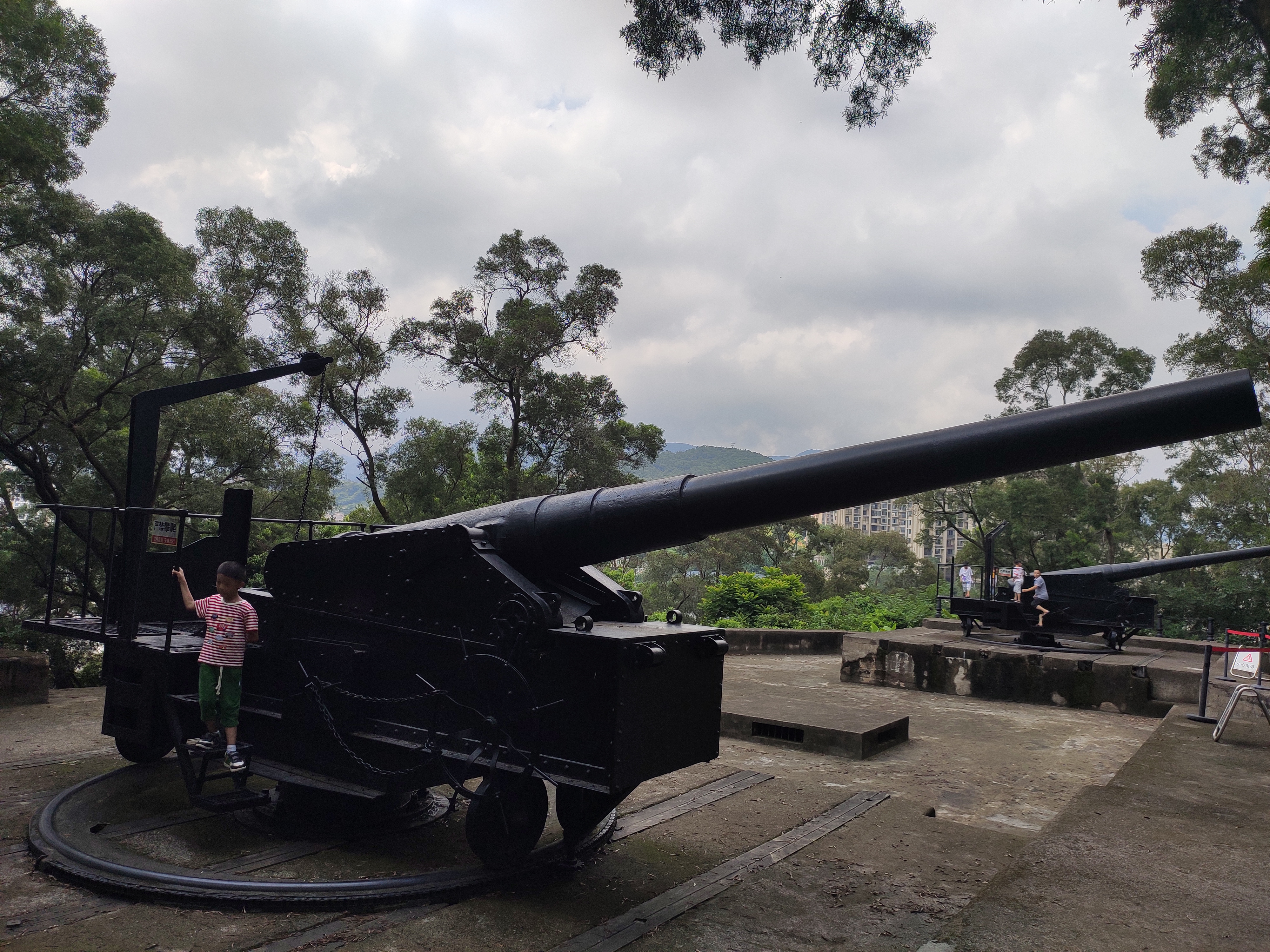 又是暑假研学作业，找个少人，少花钱的地方去吧