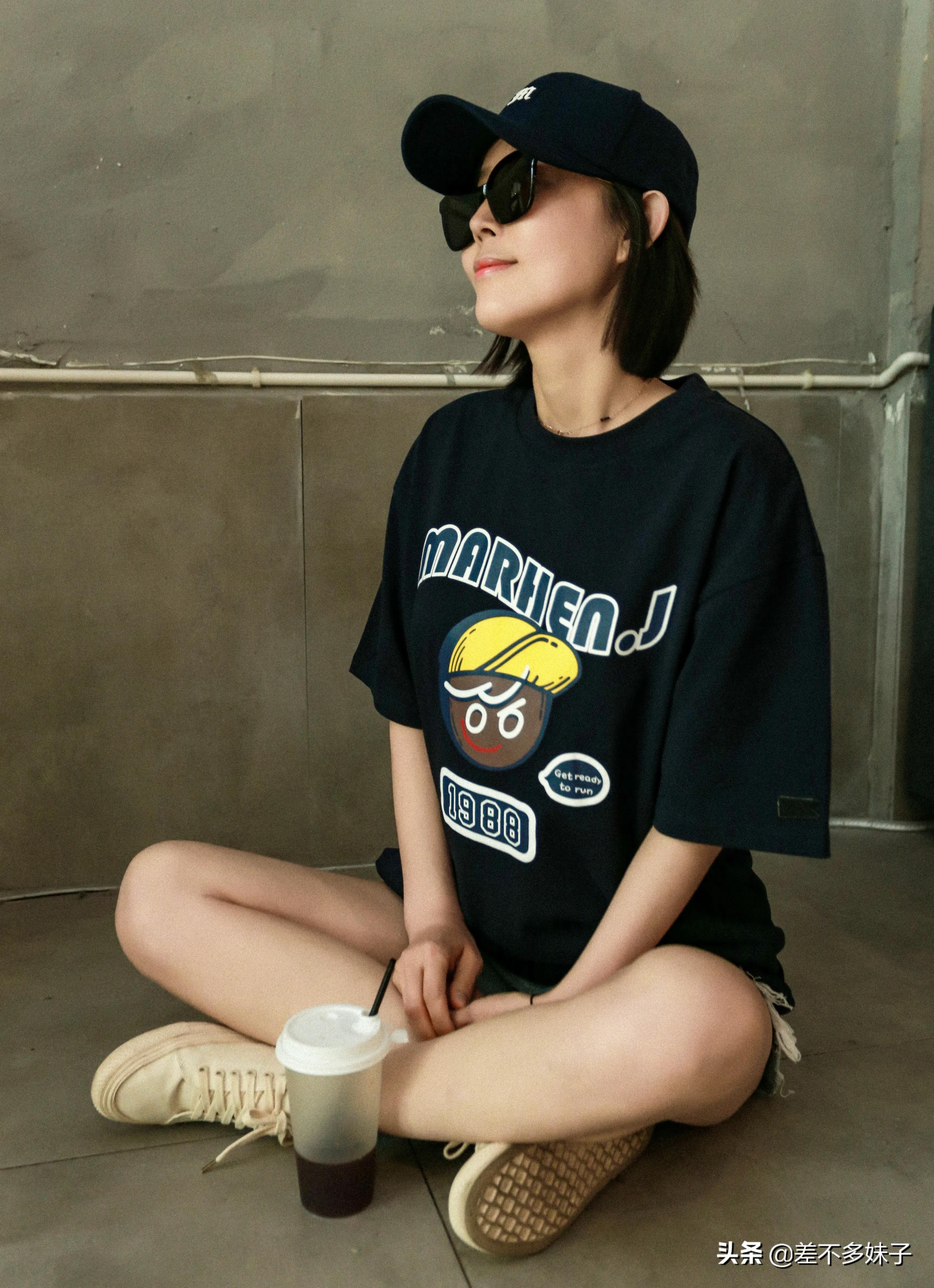 简约夏季宽松t恤ins潮牌,夏款韩系潮牌印花宽松大版t恤