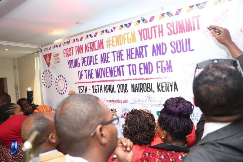 肯尼亚女医生呼吁成人女性割礼合法化，是我们不懂割礼吗？