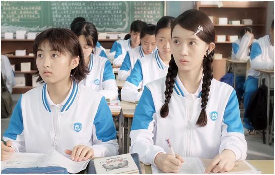 小学阶段女生身高标准,199cm身高的初中女生