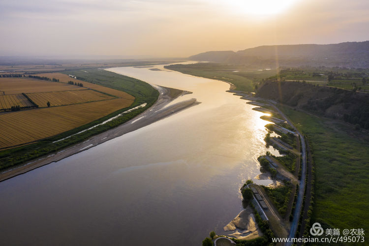 豫西老家放飞机,空中看黄河美景