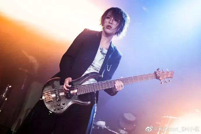 这档节目后，我们夸奖一首歌好听的方式，或许能变多了