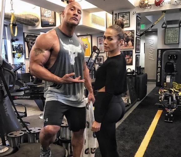 奥尼尔惊人的力量,奥尼尔力量有多恐怖