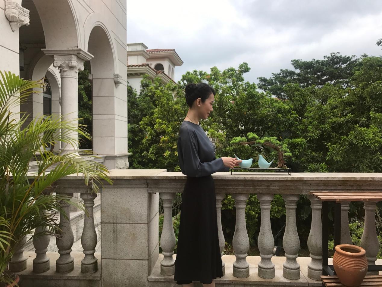 温峥嵘高贵的气质,温峥嵘穿气质登场