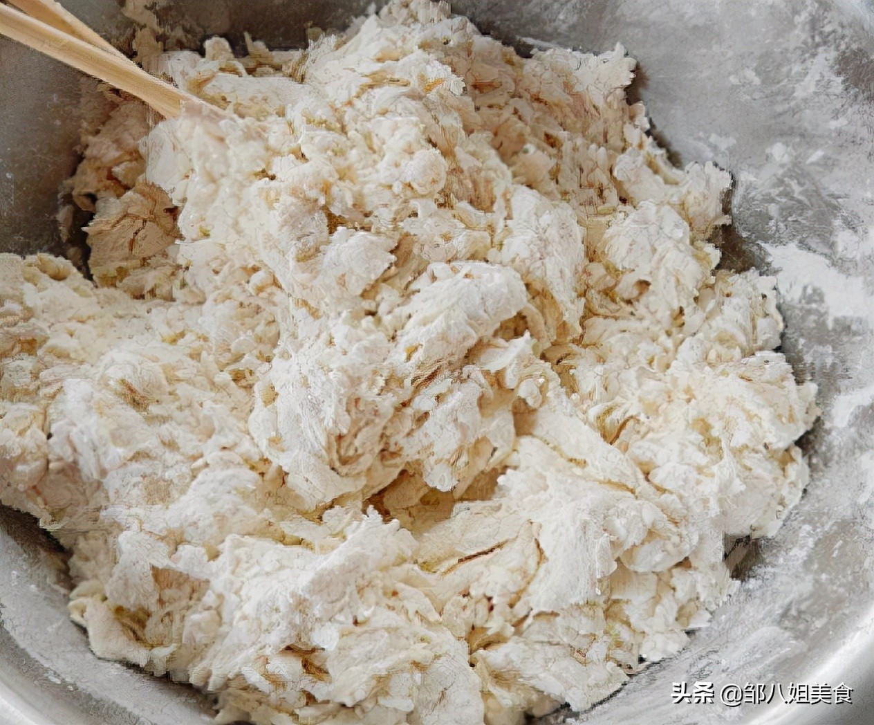 在家做的包子可以直接蒸吗,好吃在家就能蒸的肉包子多汁