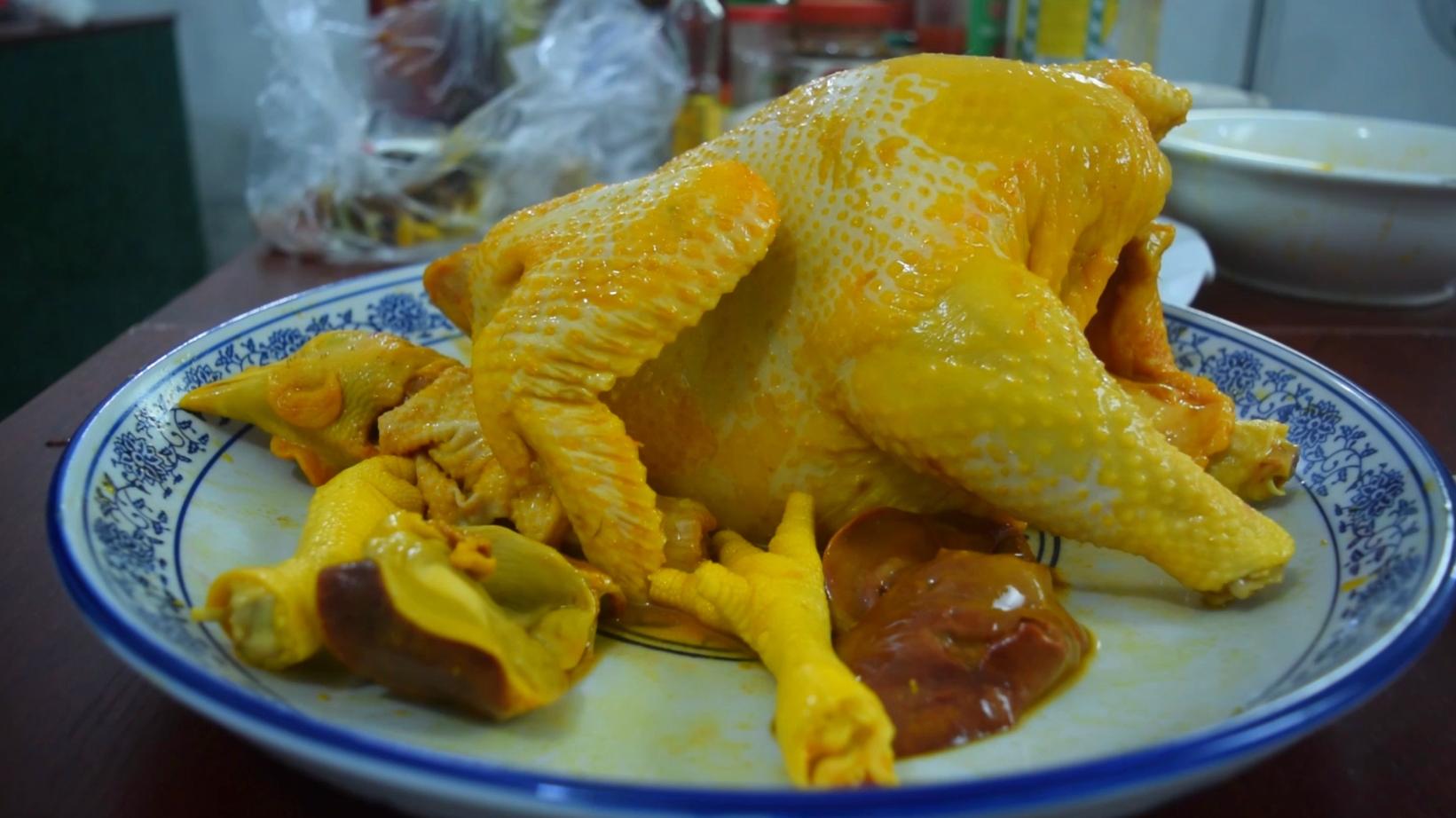 教你在家也能做盐焗鸡制作简单,简单盐焗鸡做法全部