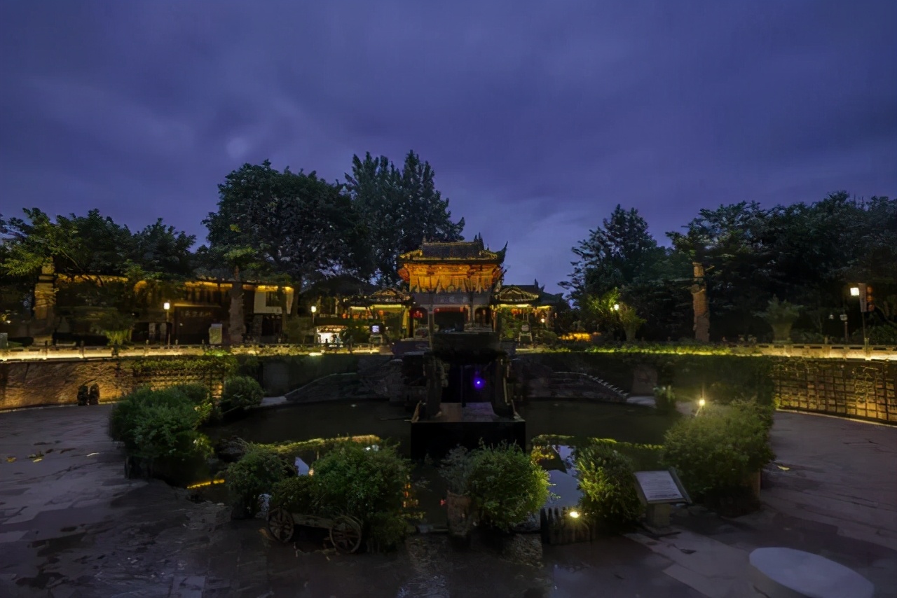 漫步天府之国黄龙溪古镇,成都黄龙溪鹿溪河