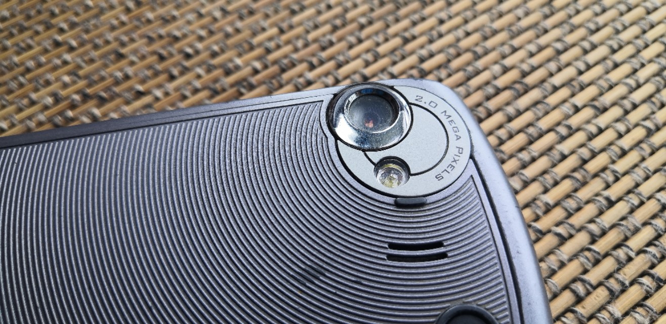 中兴6800手机拆卸,中兴6800手机拆解视频