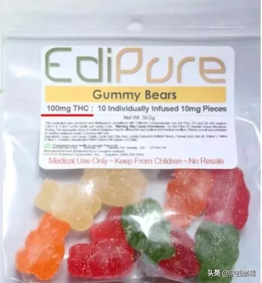 女留学生回国带糖,女留学生回国带糖果