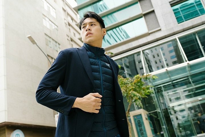 arcteryx始祖鸟哪款过冬,arcteryx始祖鸟冲锋衣日常穿