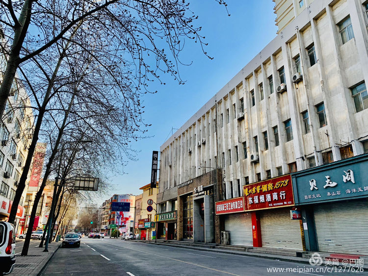 上阳宫到百货楼,疫情下逛西工,期待小街锅贴,王城广场听戏