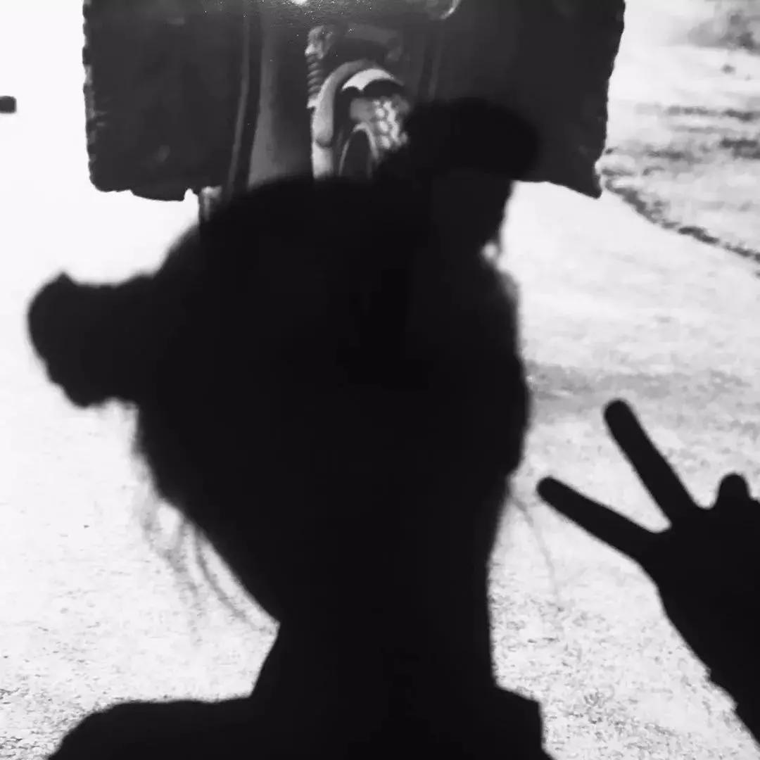 女明星全员哪吒头！杨超越可爱，IU甜美，但最出彩的还是她