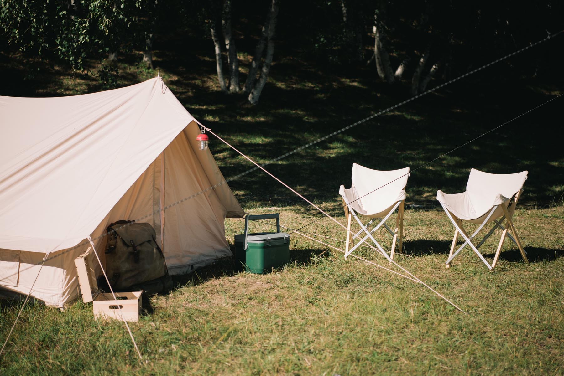 拥有这21件高颜值户外装备，让我们的草原野餐会像家里般优雅