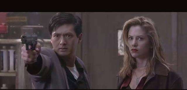 周星驰vs周润发,周星驰与周润发全方面比较