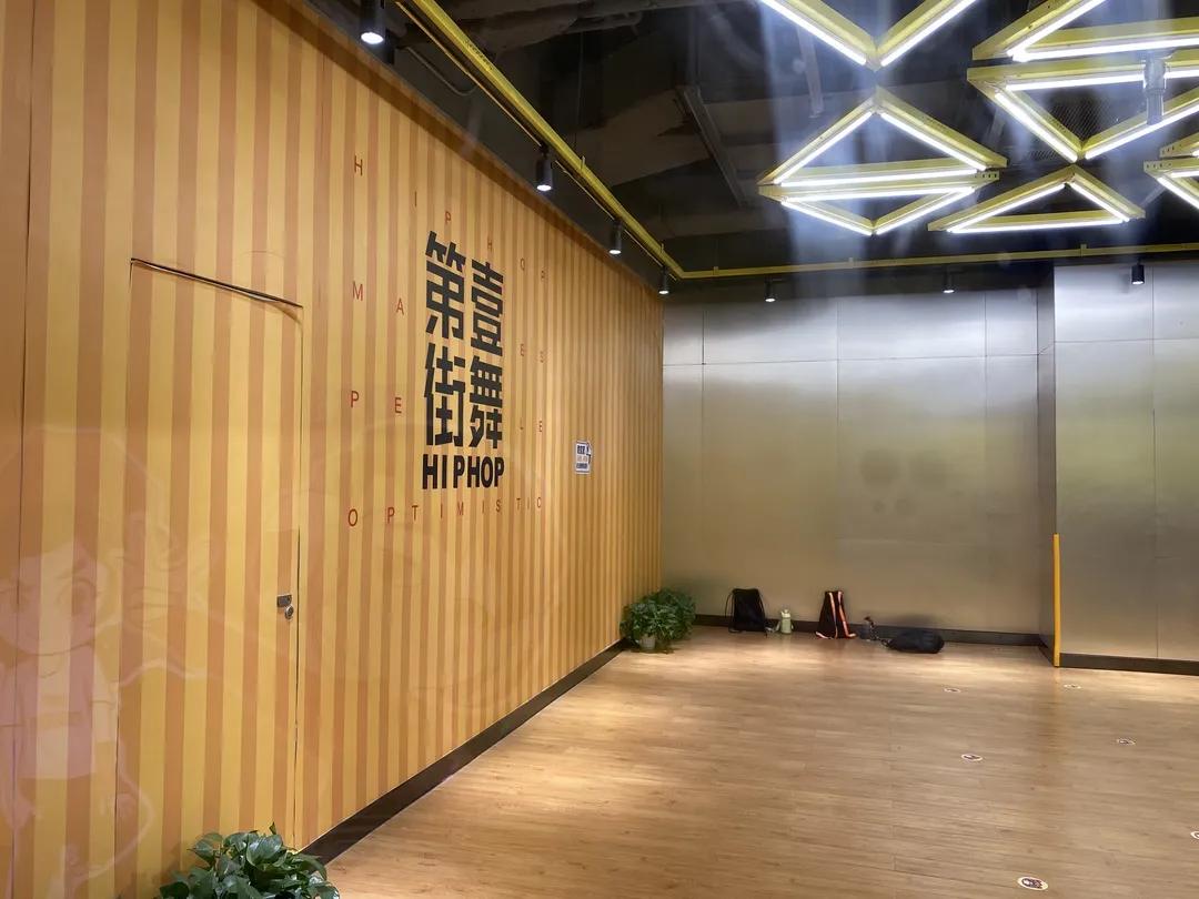 什么样的家长愿意让孩子学街舞,为什么很多家长不建议孩子学街舞