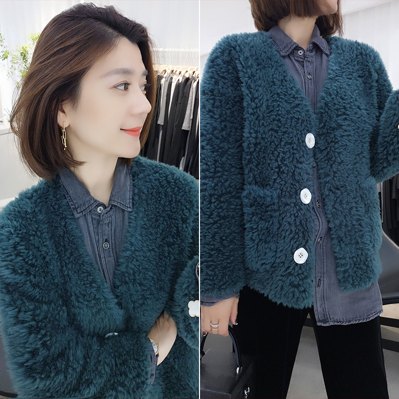 霜降天冷把衣服穿暖,秋冬季港风保暖针织衫百搭