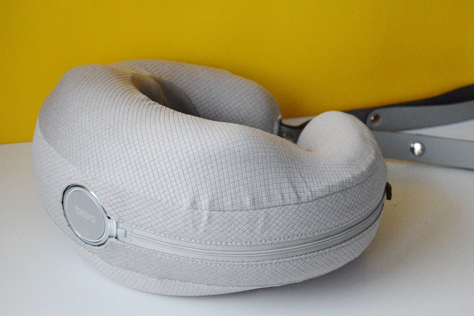 多功能六轮颈椎按摩器测评,倍轻松ineckair颈椎按摩器