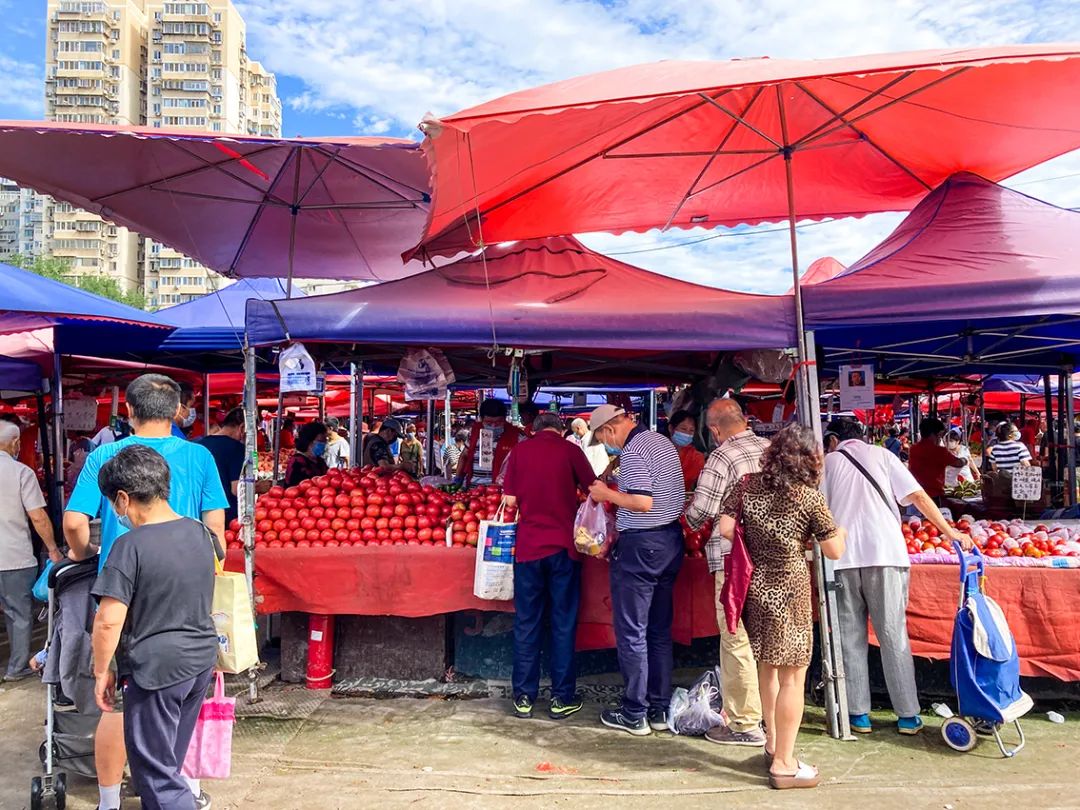 不错挺便宜的早市,附近比较旺的早市