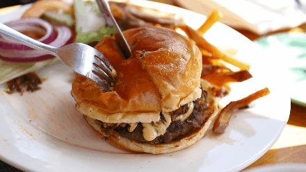 昆明的外国人开的店,翠湖老外开的餐厅