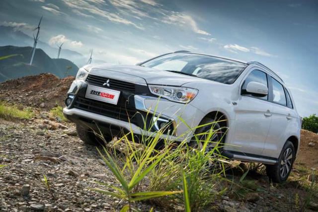 劲炫按键讲解视频,劲炫的方向盘怎么调节