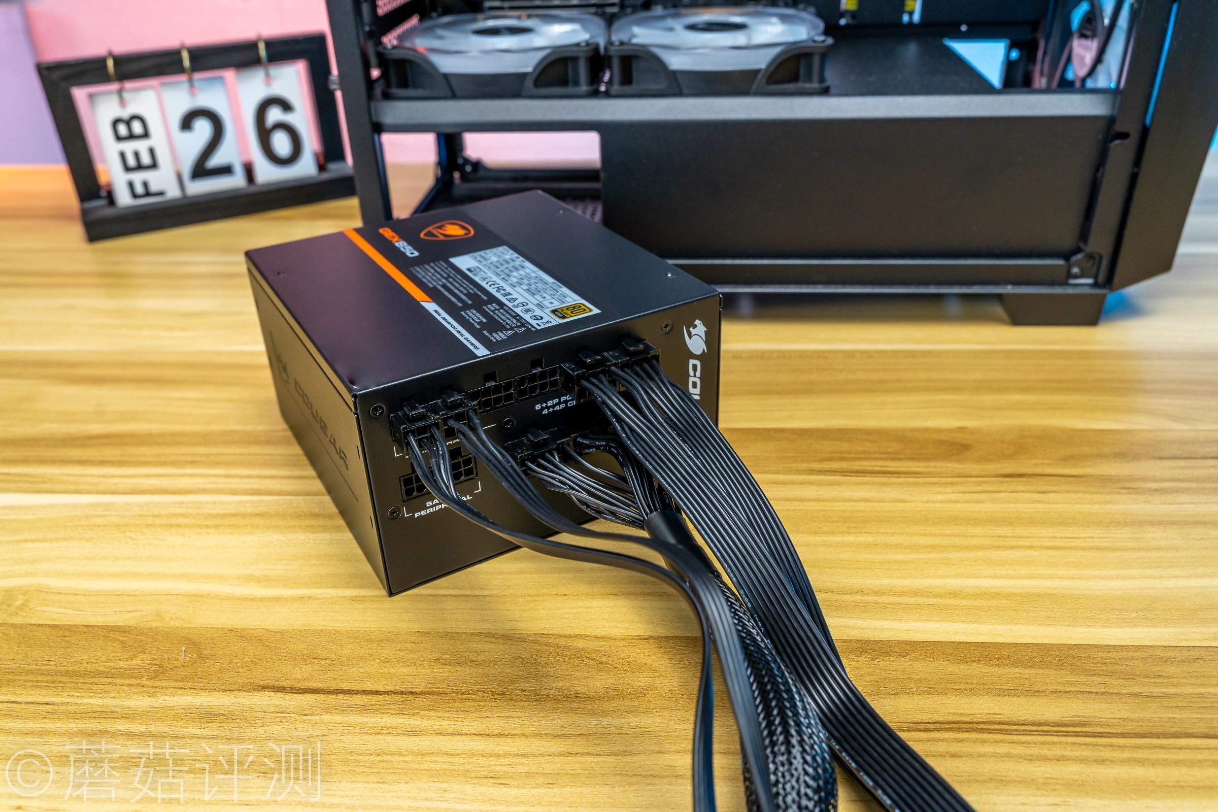 骨伽gex750w金牌全模组,骨伽gex650电源和安钛克哪个好