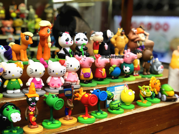 吃货夫妻结婚2周年，去成都逛吃逛吃，3天花了5600元~