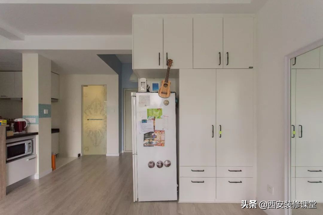 冰箱都放在房子什么位置,房子小冰箱太大真的占地方