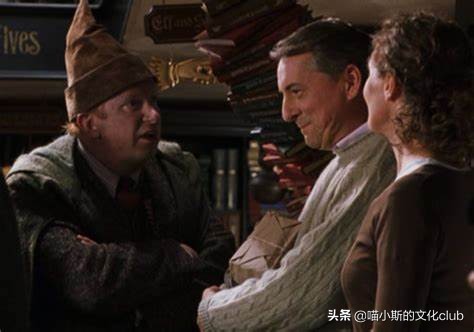 哈利波特赫敏父母知道她是巫师吗,哈利波特中的赫敏真实的老公是谁