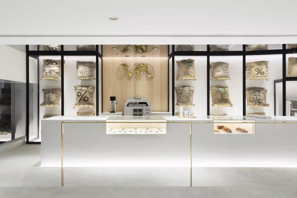 上海神秘咖啡品牌%Arabica，日本设计师青山周平、佐藤大亲自操刀