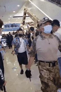 捡到了u盘里面会有什么,捡到一个u盘还好没有用