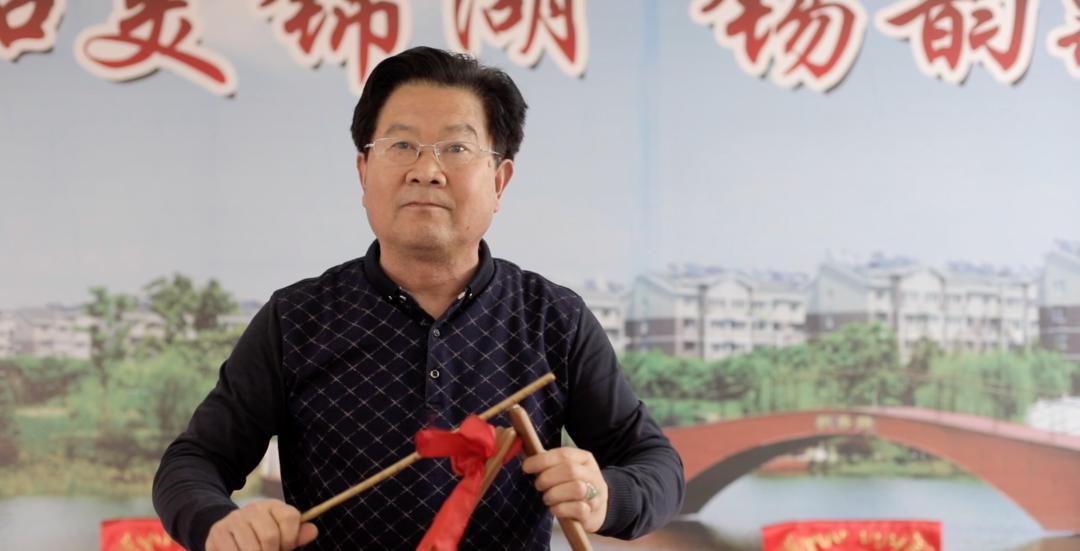 段龙表演,段龙舞龙