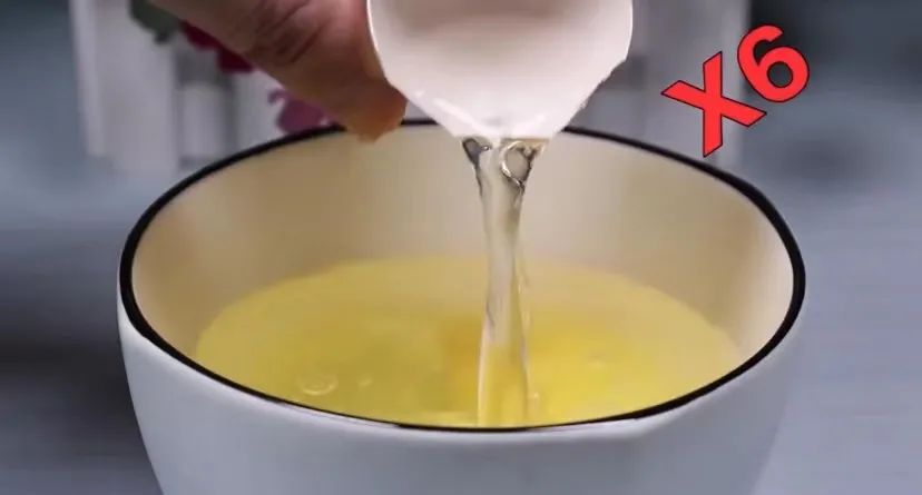 整个鸡蛋蒸蛋的正确做法,怎么样做蒸鸡蛋不是水蒸蛋