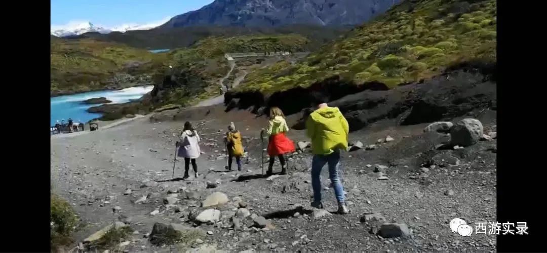 宁愿护照盖满签章，也不要一幢屋子里面装满东西